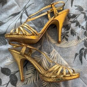Kelly & Katie Metallic Gold Snake Skin Pattern Strappy Heels size 9.5